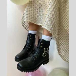 LIVA 22 (WR) - Black