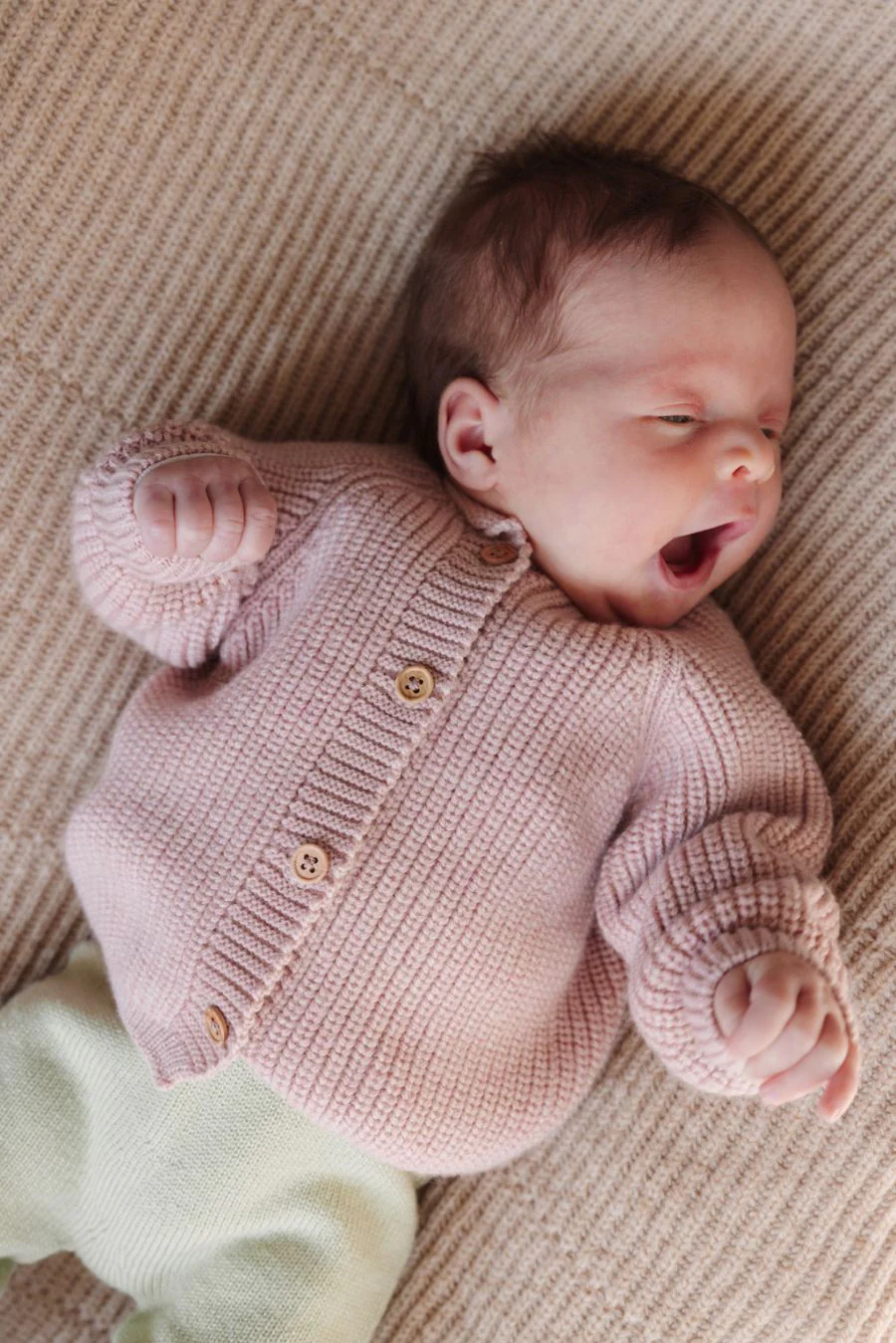 Cardigan baby powder - Afbeelding 4